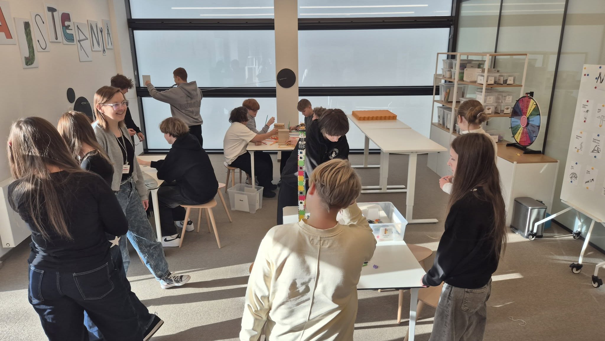 Uczta Kozła, Guślarz, Koźlarz, dziady …